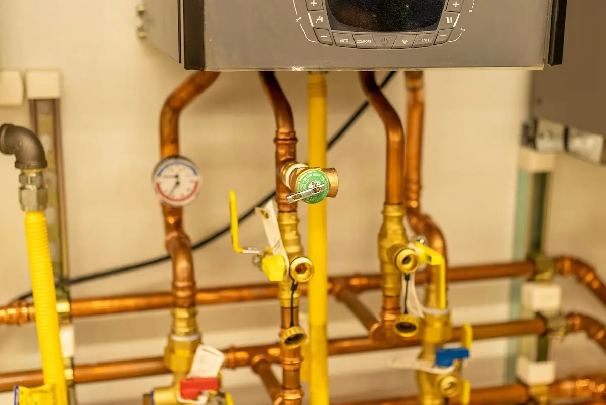 Licensed technician providing Slab Leak Repair for a homeowner in Central Park